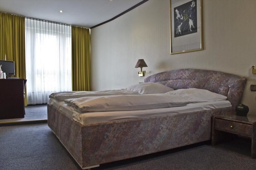 Hotel Panorama Am Kurfuerstendamm Βερολίνο Δωμάτιο φωτογραφία